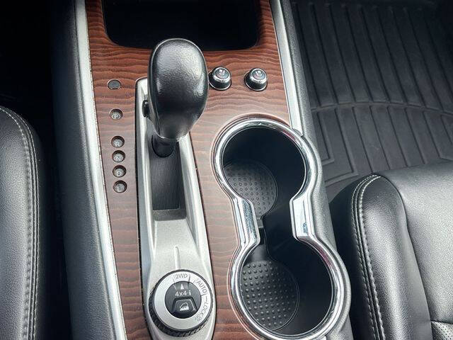 2017 Nissan Pathfinder Platinum