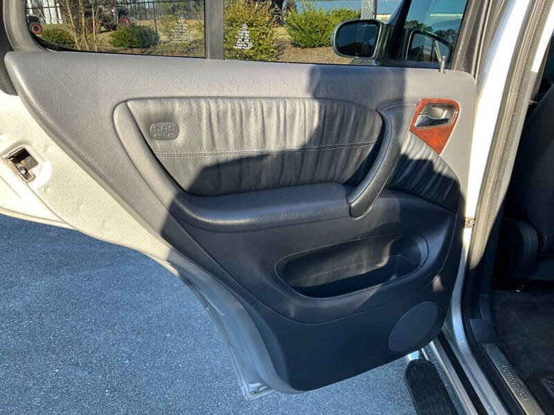 2003 Mercedes-Benz M-Class ML 500