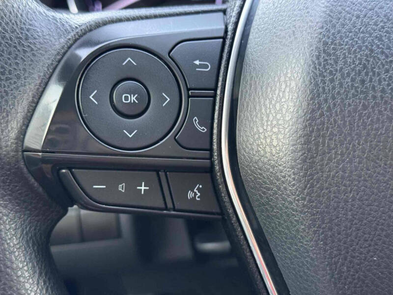 2019 Toyota Camry LE