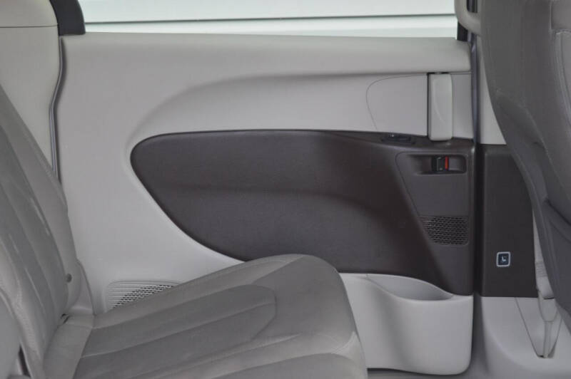 2017 Chrysler Pacifica LX