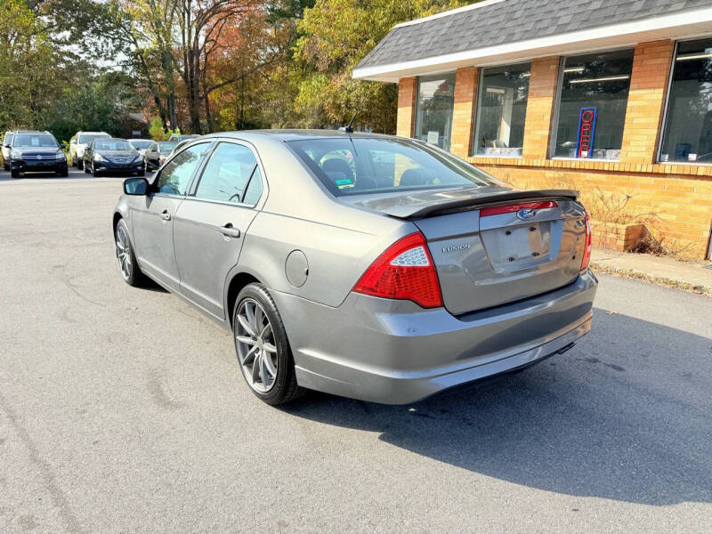 2010 Ford Fusion SE photo 3