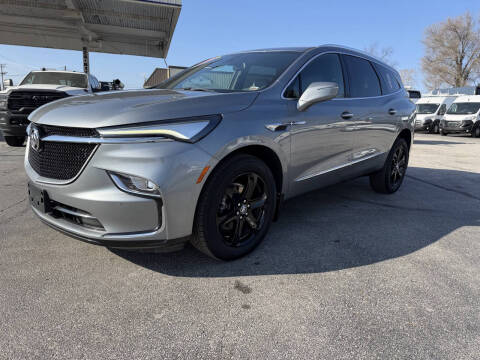 2023 Buick Enclave Essence