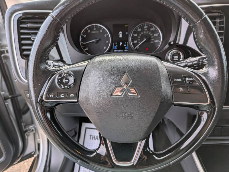 2020 Mitsubishi Outlander