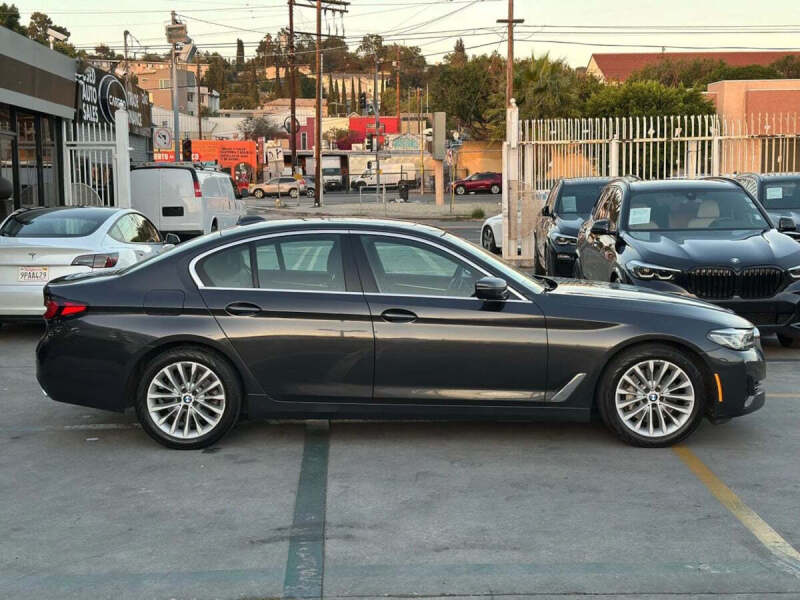 2021 BMW 5 Series 530i