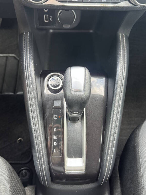 2019 Nissan Kicks SV
