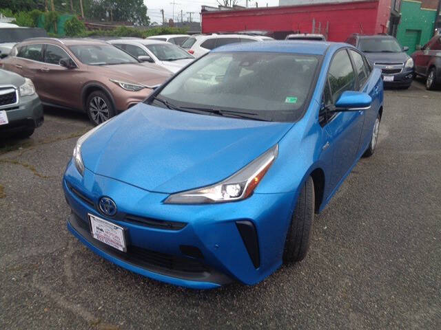 2019 Toyota Prius XLE