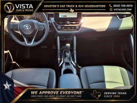 2025 Toyota Corolla Cross XLE
