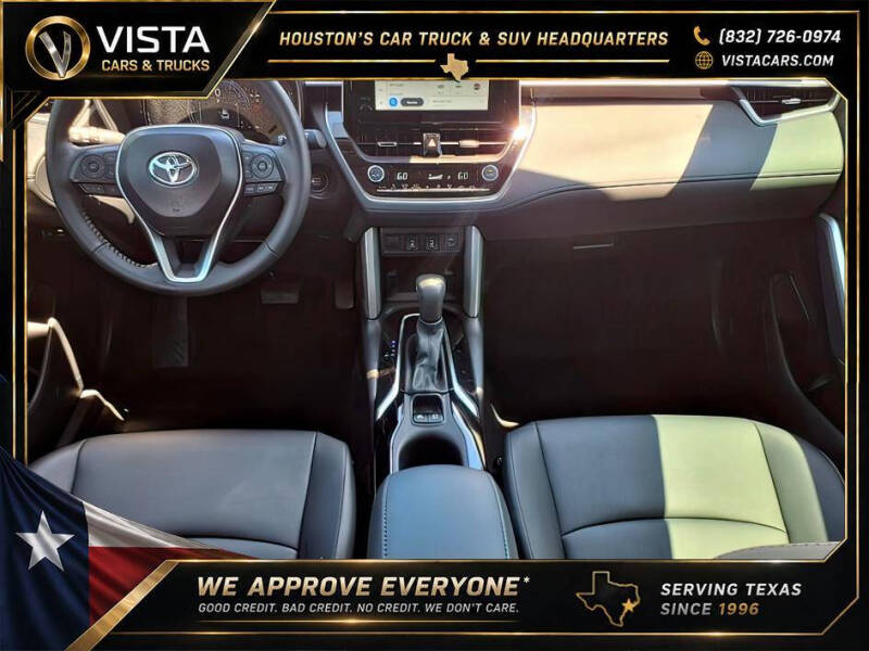 2025 Toyota Corolla Cross XLE