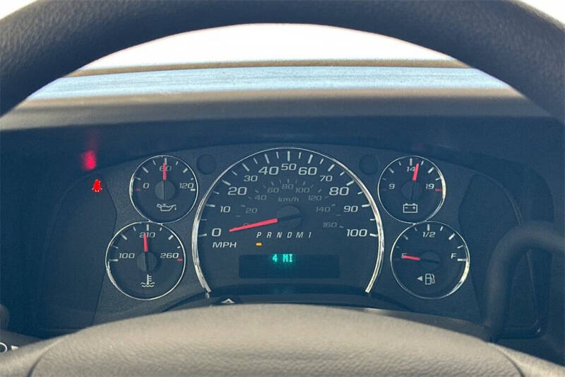 2025 GMC Savana 2500