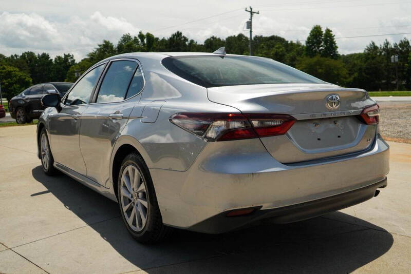 2021 Toyota Camry LE