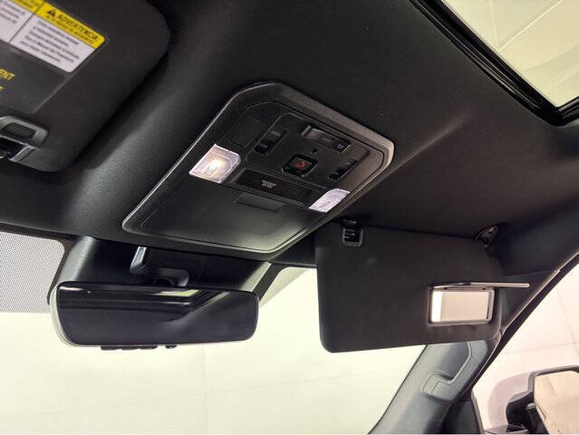 2025 Toyota Sequoia SR5