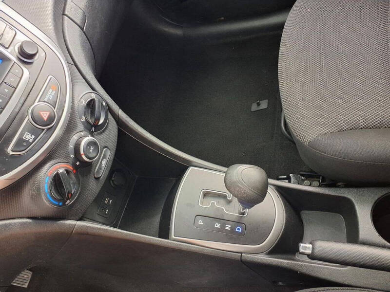2014 Hyundai Accent GS