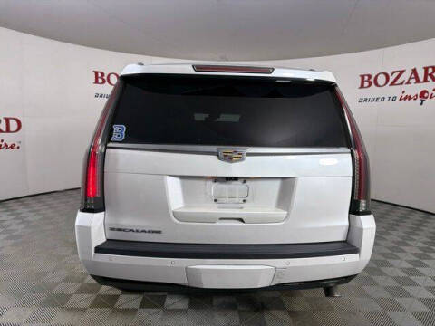 2019 Cadillac Escalade Luxury