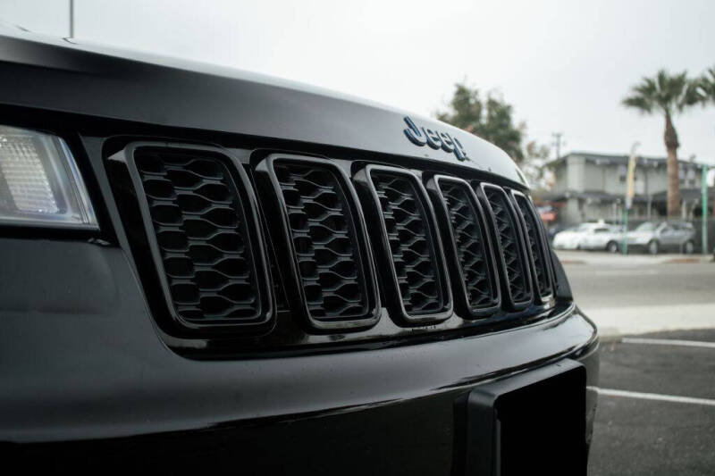 2019 Jeep Grand Cherokee Laredo