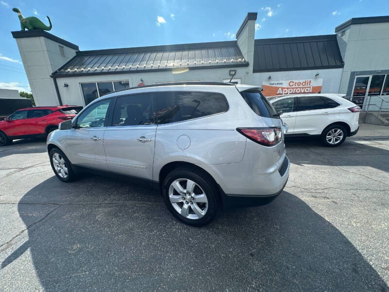 2016 Chevrolet Traverse LT