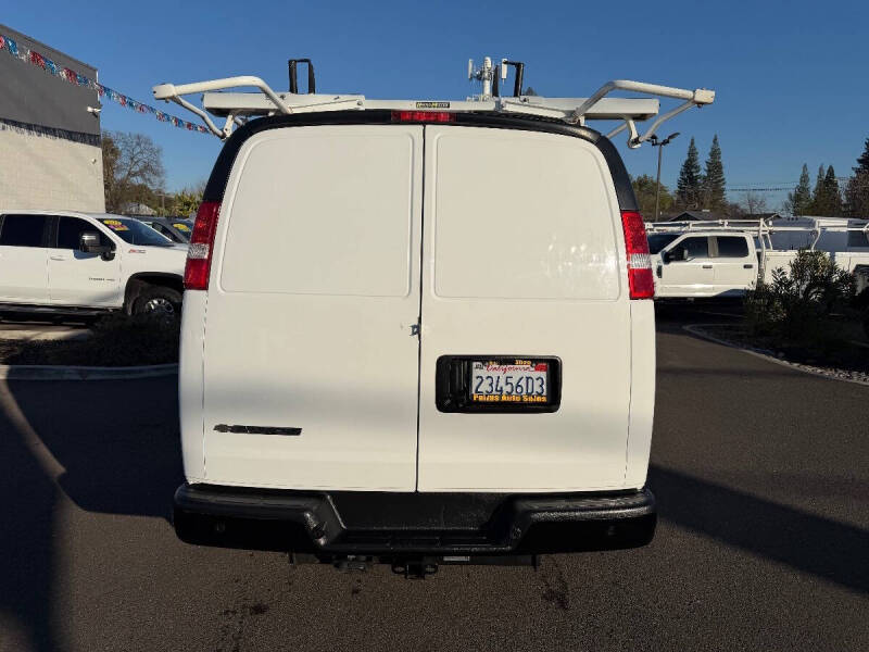 2021 Chevrolet Express 2500