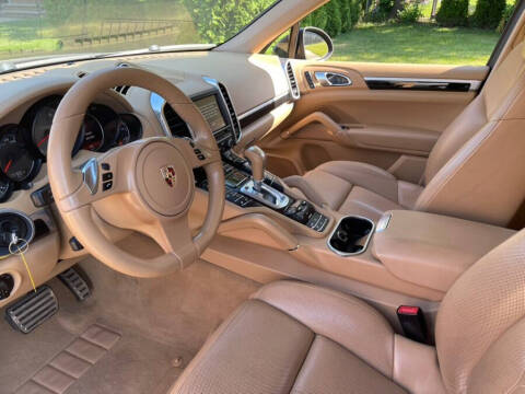 2012 Porsche Cayenne S