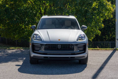 2026 Porsche Macan T