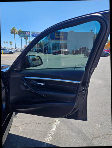 2017 BMW 3 Series 330i