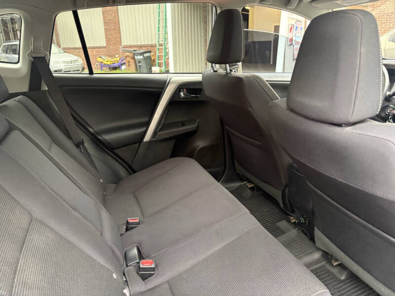 2016 Toyota RAV4 XLE