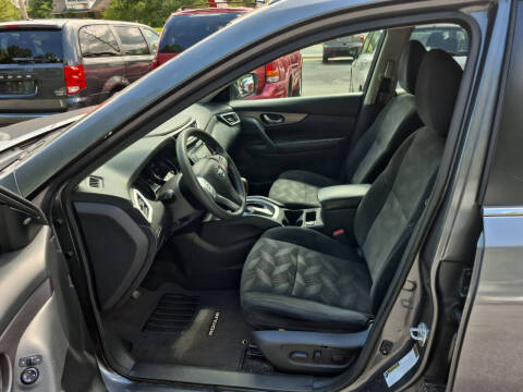 2016 Nissan Rogue SV