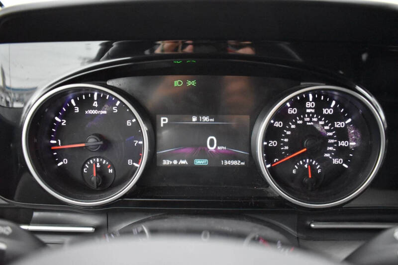 2022 Kia Carnival EX