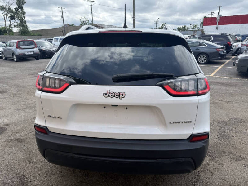 2019 Jeep Cherokee Latitude