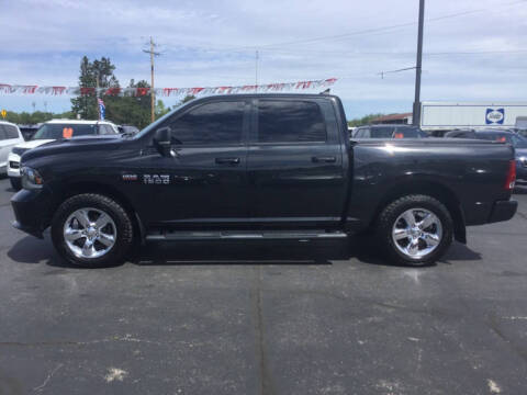 2017 RAM 1500 Night