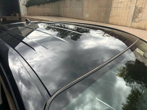 2022 Nissan Titan SV