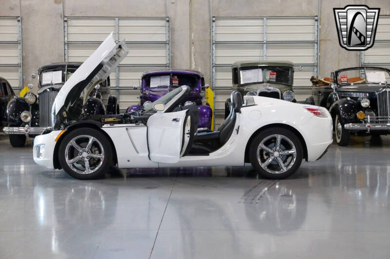 2008 Saturn SKY Red Line