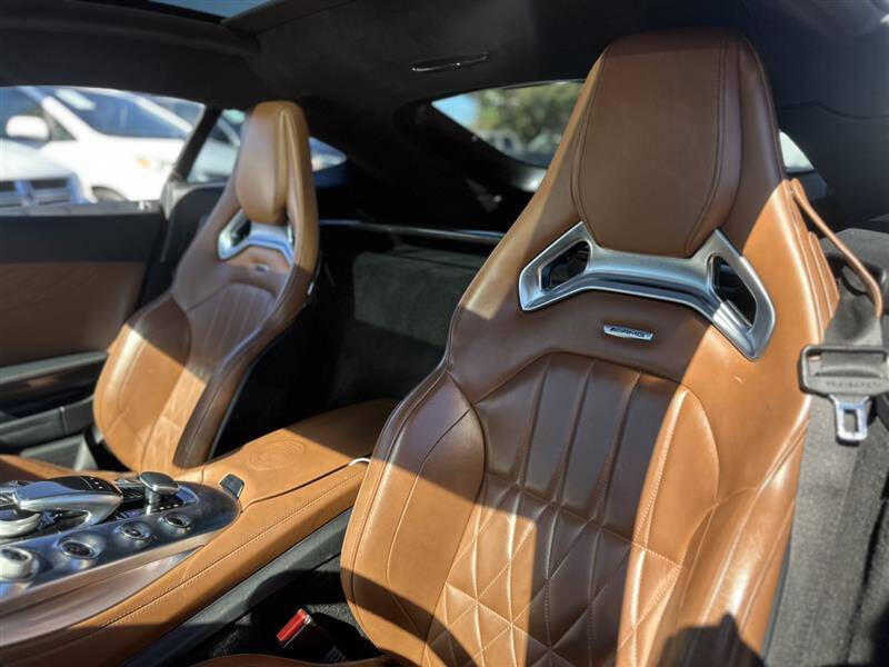 2017 Mercedes-Benz AMG GT S