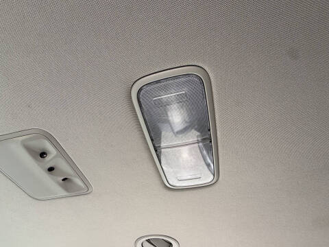 2022 Kia Carnival LX