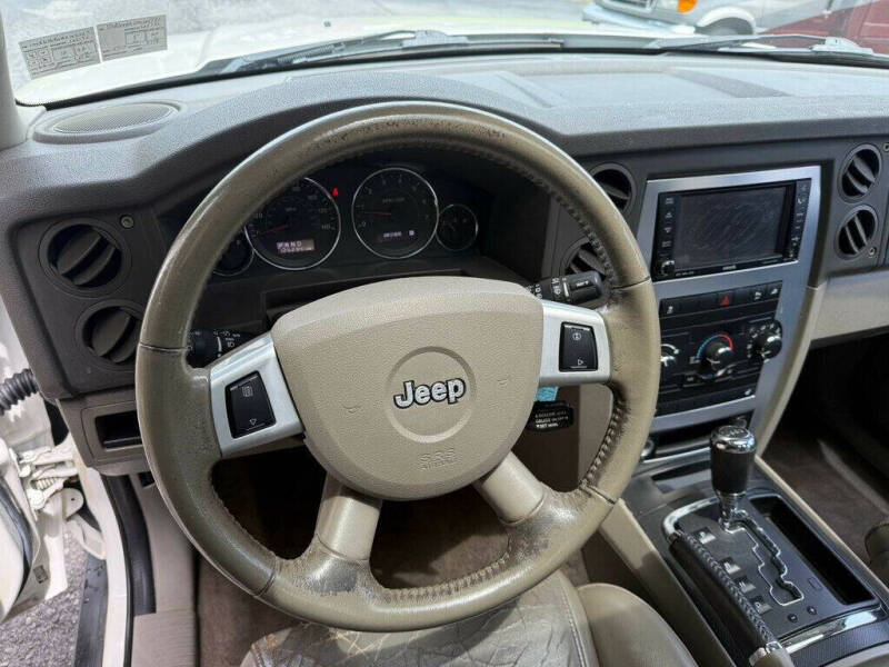 2010 Jeep Commander Sport