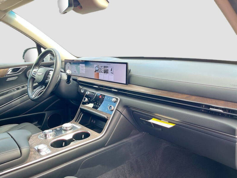 2025 Genesis GV80 2.5T Prestige