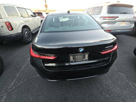 2024 BMW 3 Series 330i