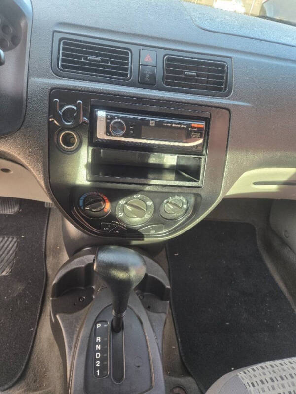 2007 Ford Focus ZX4 SE