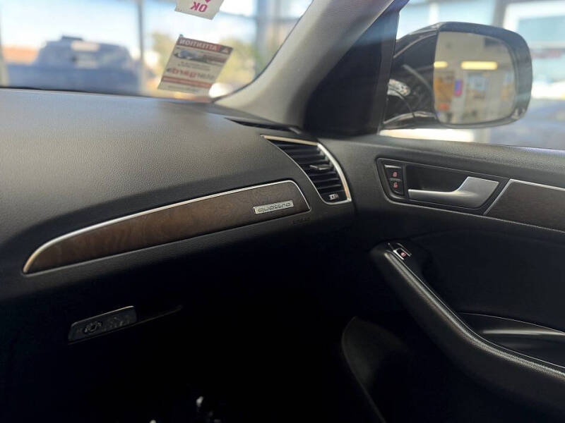 2017 Audi Q5 2.0T quattro Premium