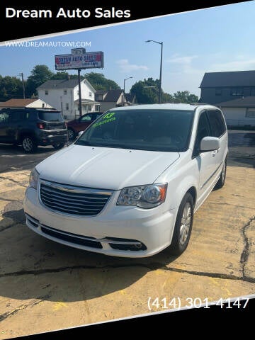 2013 Chrysler Town and Country for sale at Dream Auto Sales in South Milwaukee WI