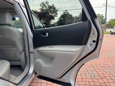 2012 Nissan Rogue SV w/SL Package