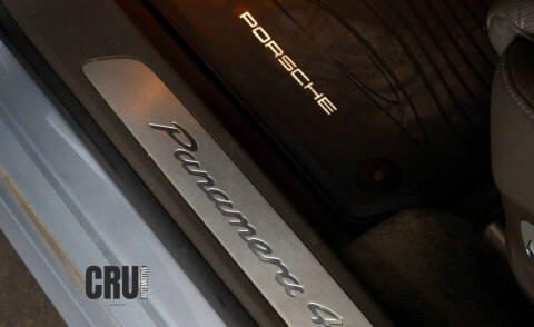 2014 Porsche Panamera 4