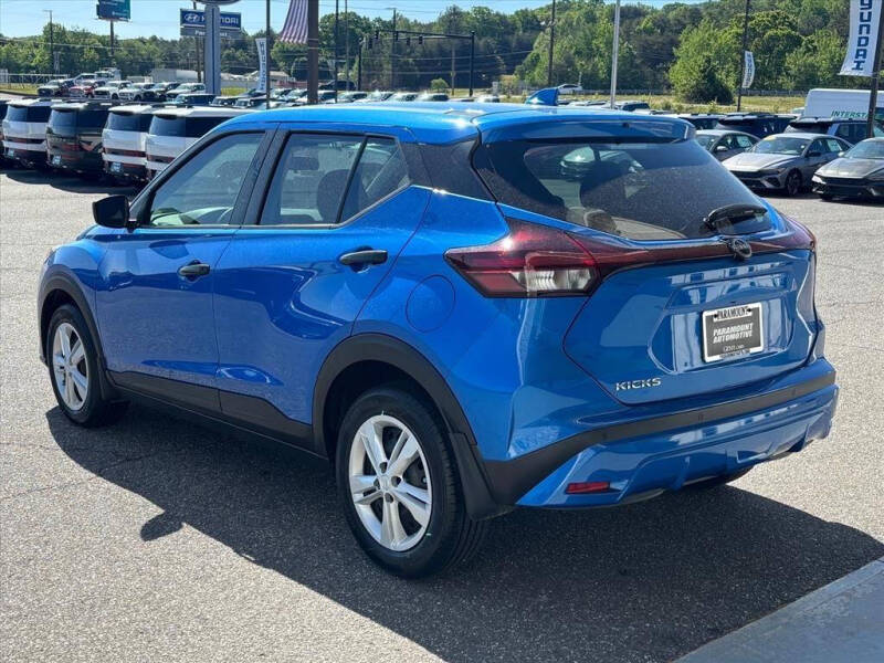 2024 Nissan Kicks S