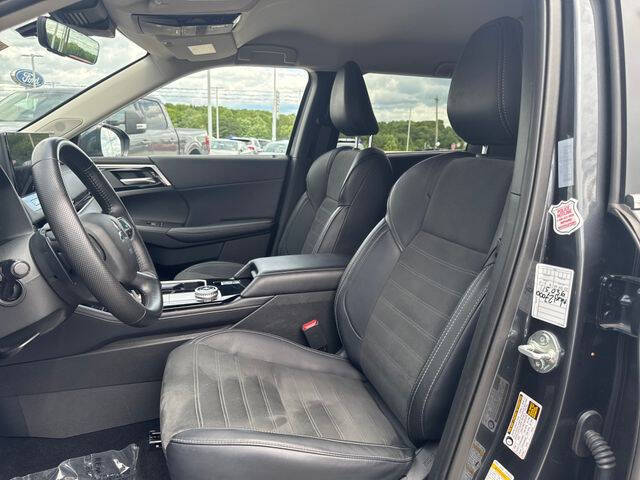 2025 Mitsubishi Outlander Trail Edition