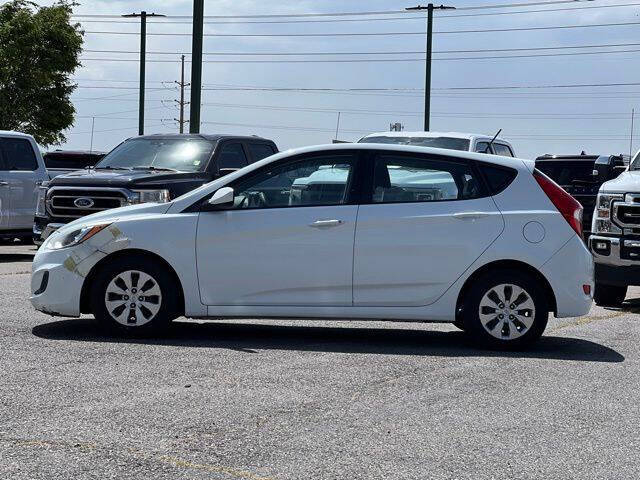 2015 Hyundai Accent GS