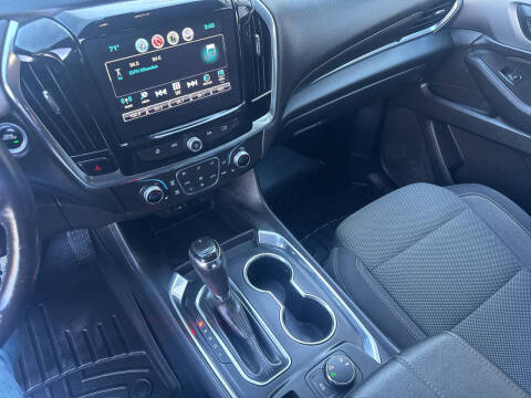 2018 Chevrolet Traverse LT Cloth