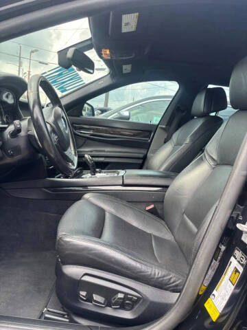 2013 BMW 7 Series
