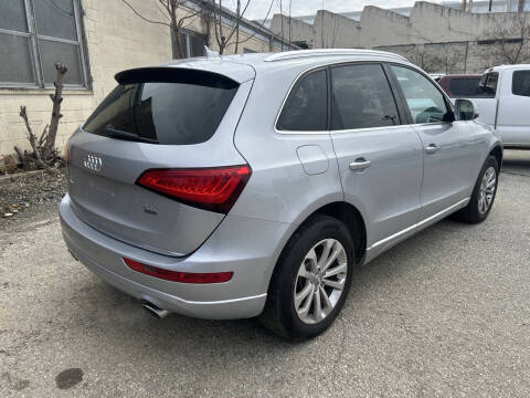 2016 Audi Q5 2.0T quattro Premium Plus