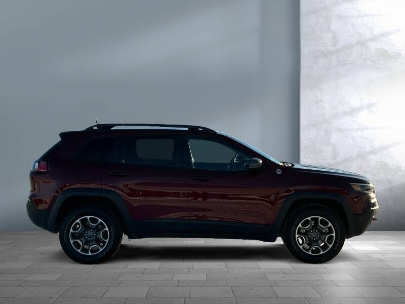 2020 Jeep Cherokee Trailhawk