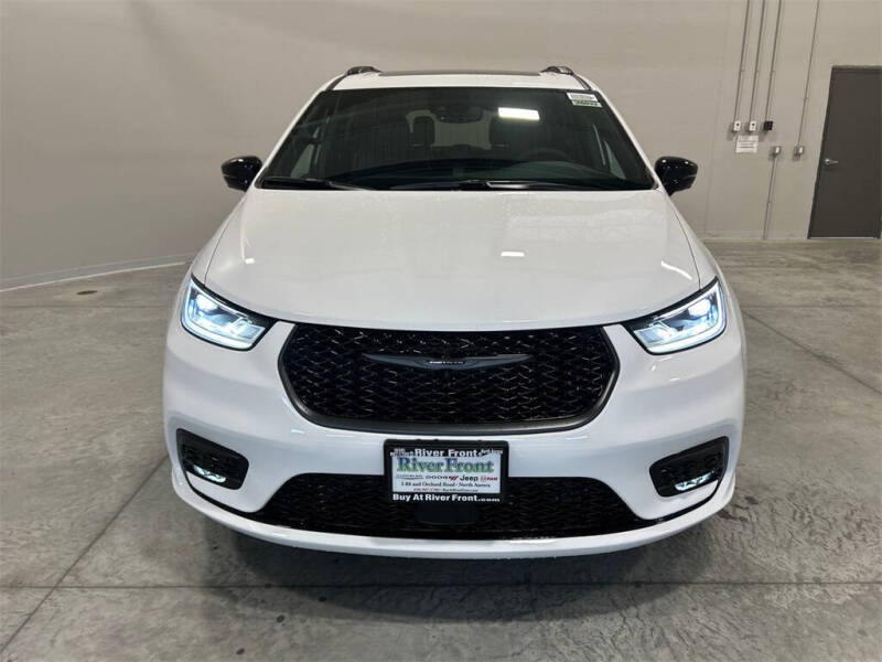 2026 Chrysler Pacifica Limited