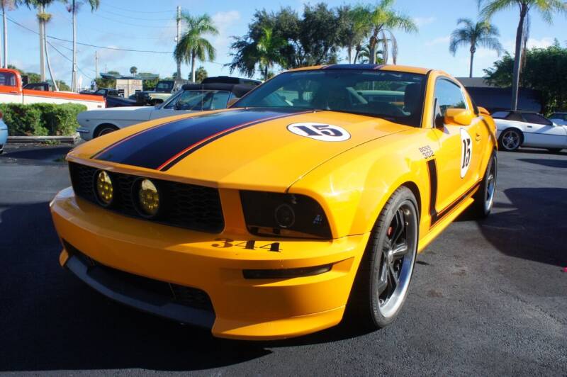 2007 Ford Mustang for sale at Dream Machines USA in Lantana FL