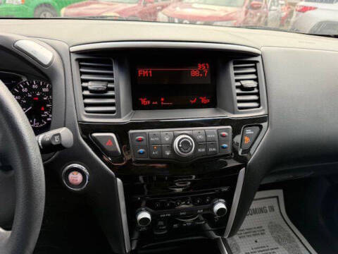2013 Nissan Pathfinder S